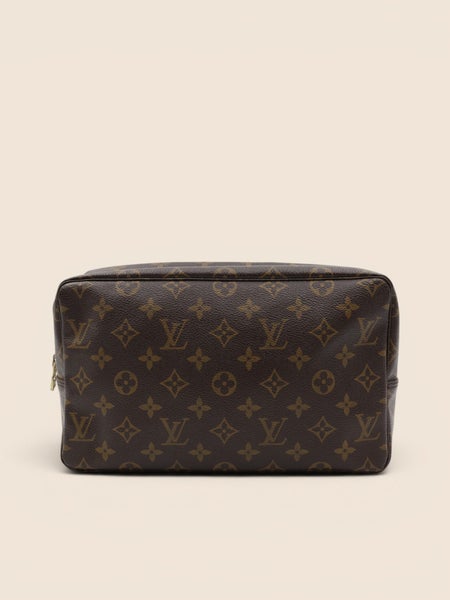 Louis Vuitton Trousse Toilette 28