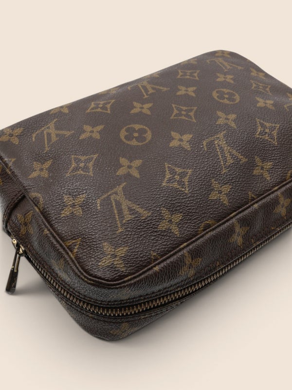 Louis Vuitton Trousse Toilette 24